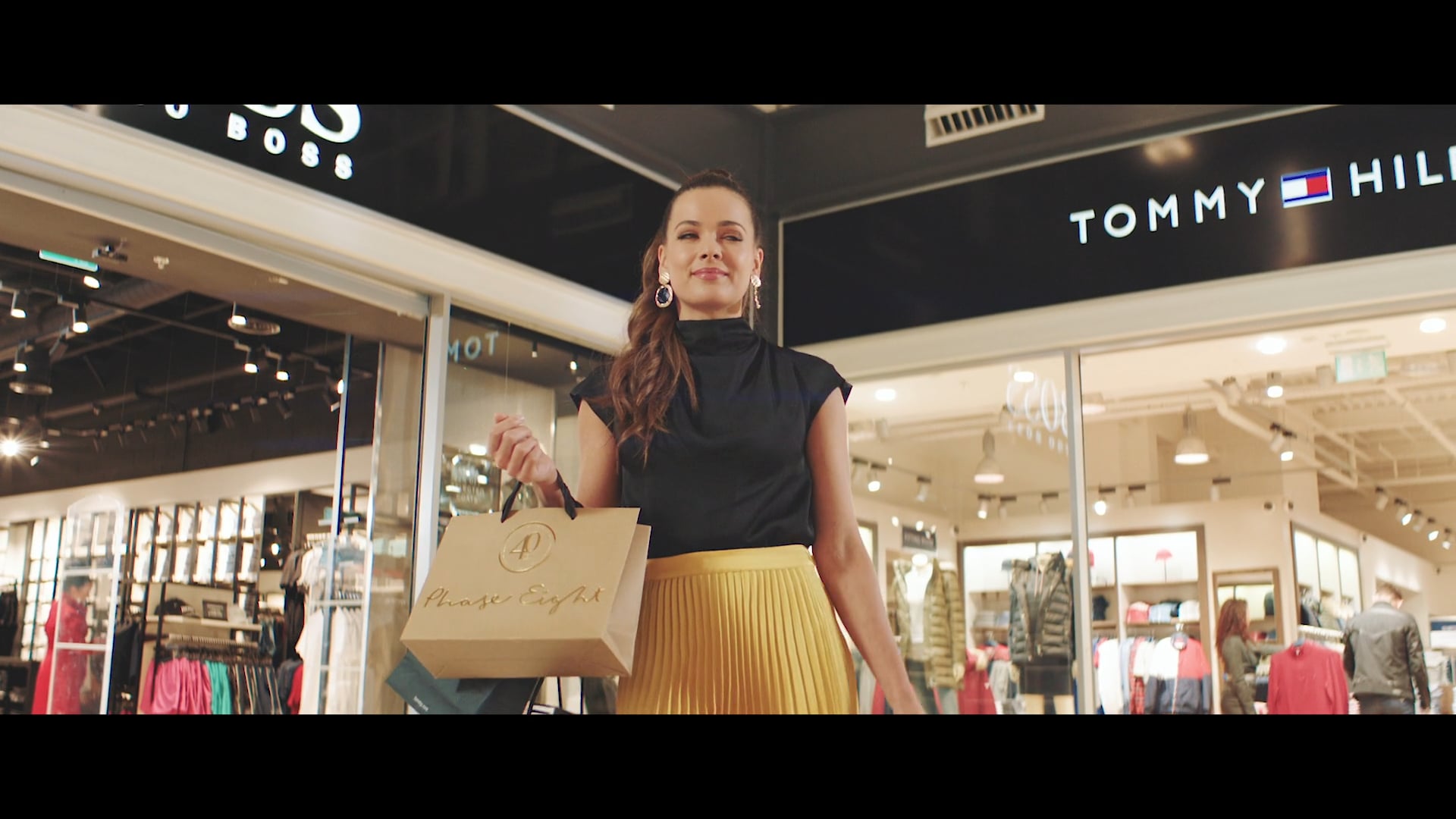 Livingston Designer Outlet - Consumer TV advert
