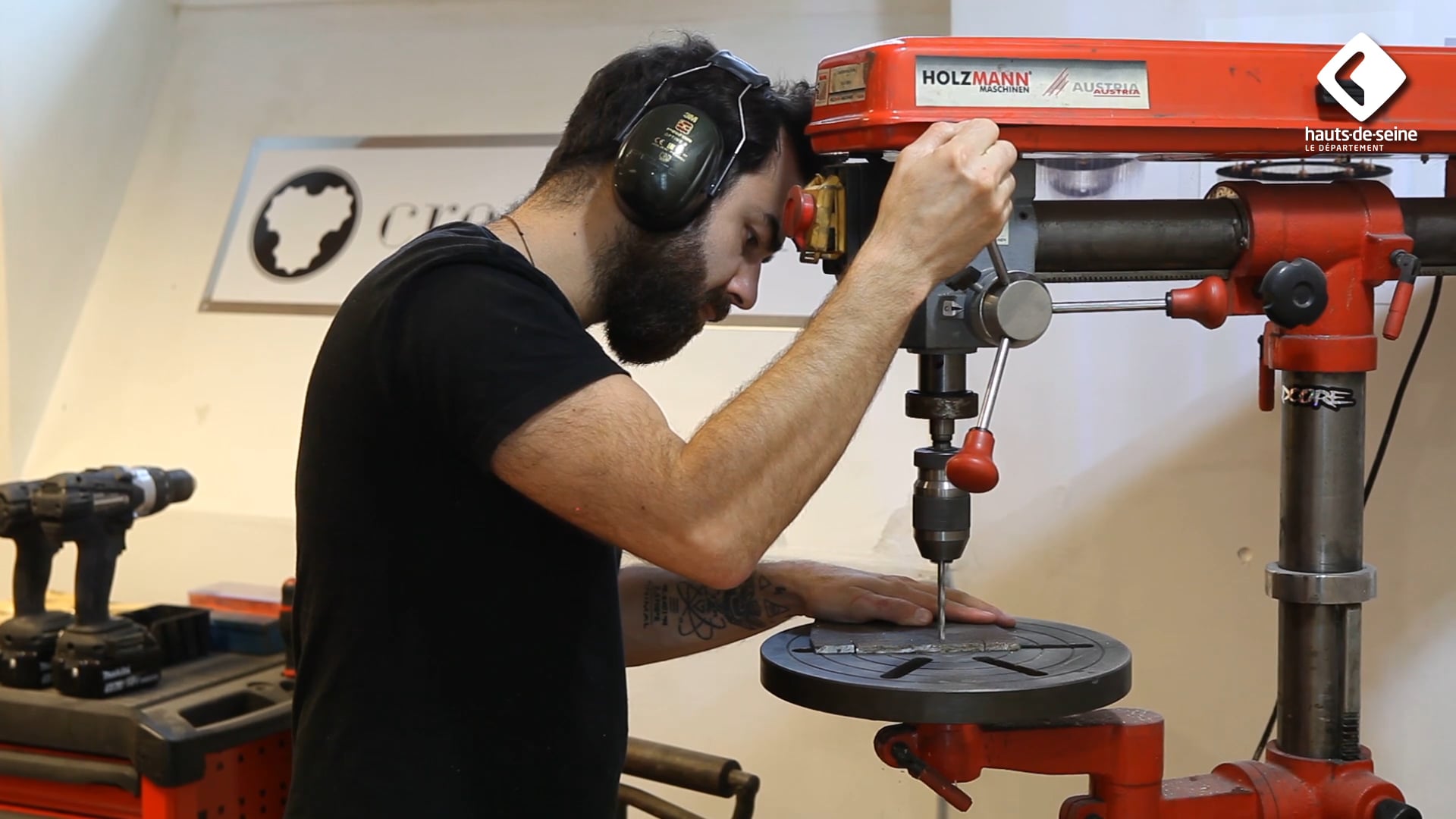 Témoignages autour de la future Cité des métiers d'arts et du design à Sèvres