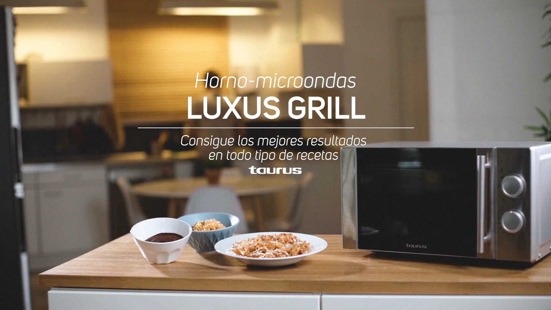 Horno-Microondas Luxus Grill on Vimeo