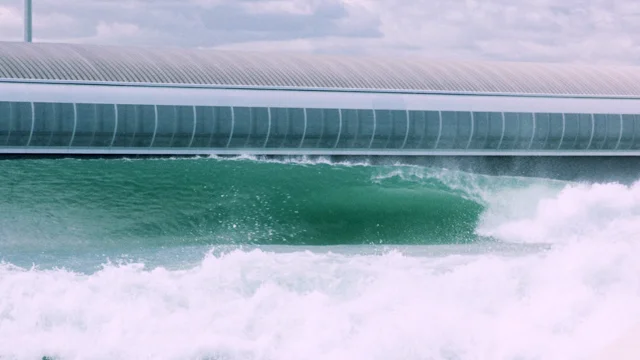 Southern Hemisphere's 1st Wavegarden Cove To Open In Melbourne In January -  Boardsport SOURCE