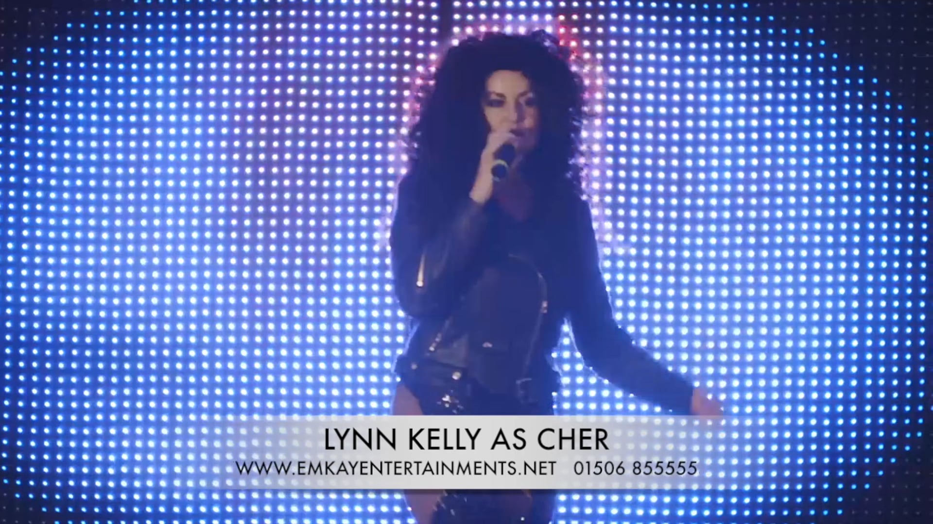 Lynn Kelly as Cher - Walking In Memphis