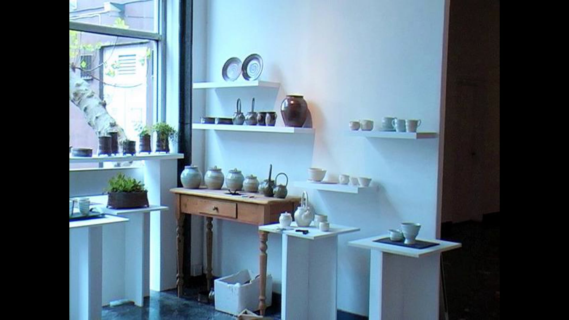 Curation - Clear Visual Access: Fleen Doran BA Ceramics UWIC 2010