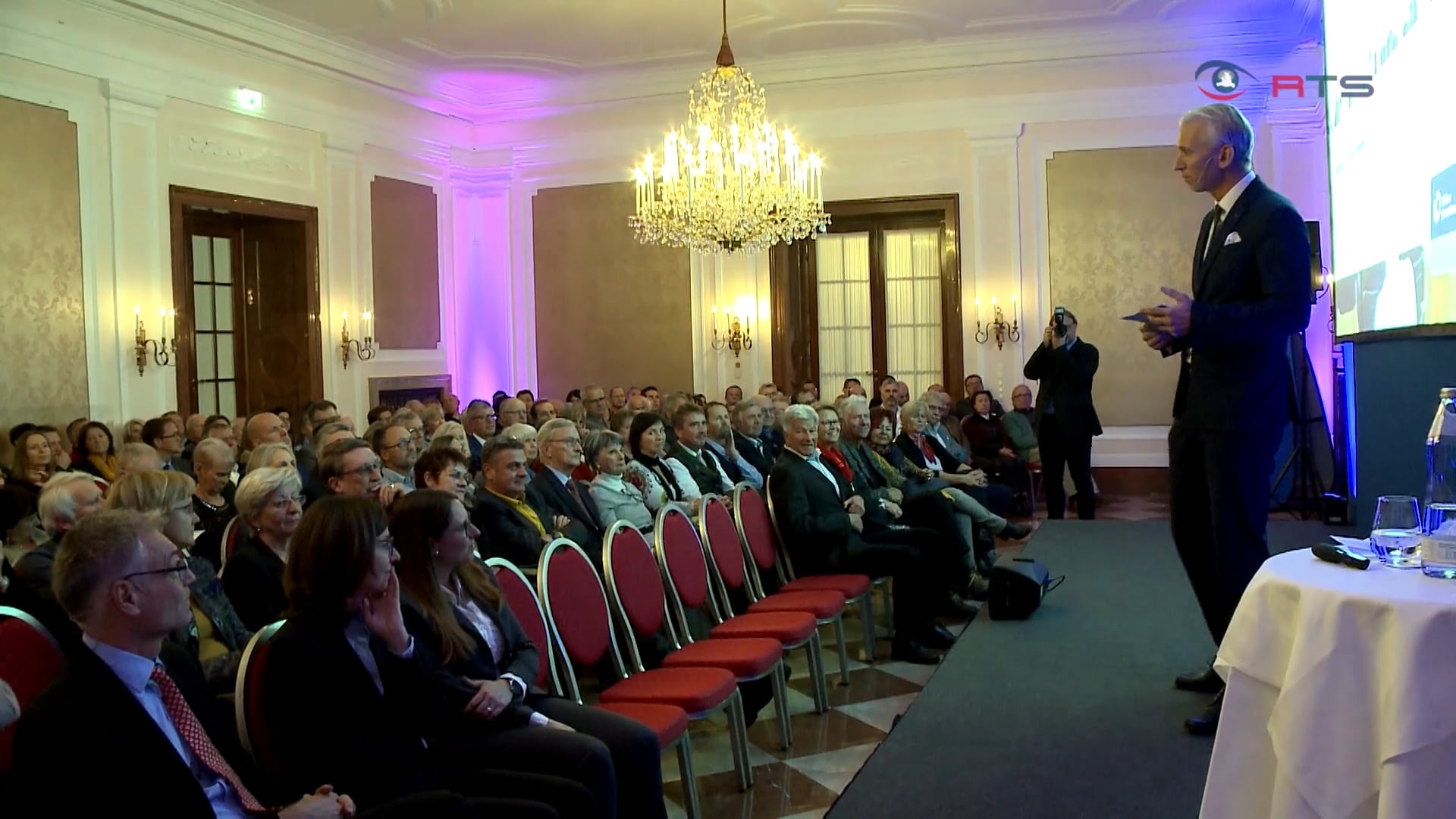 die-volksbank-salzburg-laedt-zum-info-abend