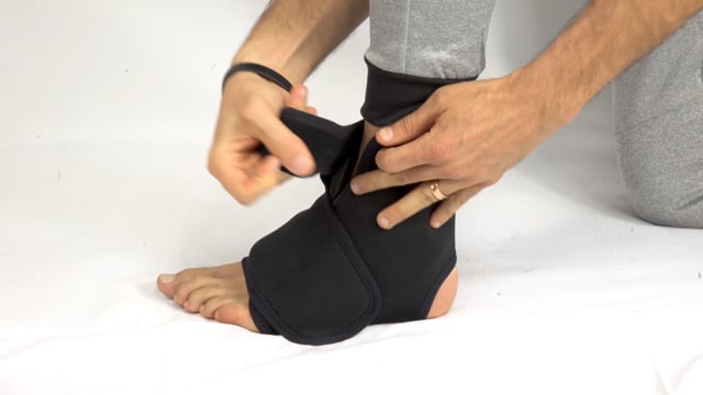 ActiveWrap® // Foot/Ankle Heat + Ice Wrap (S-M) video thumbnail