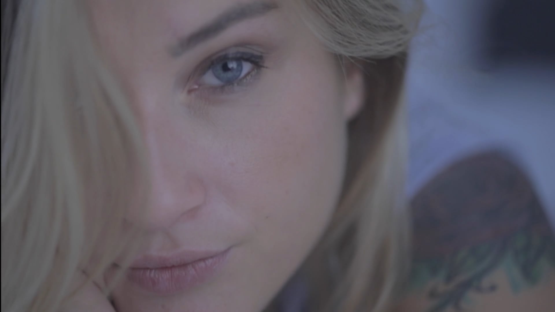 Güliz Ayla - Sevgilim (Music Video) | 2016