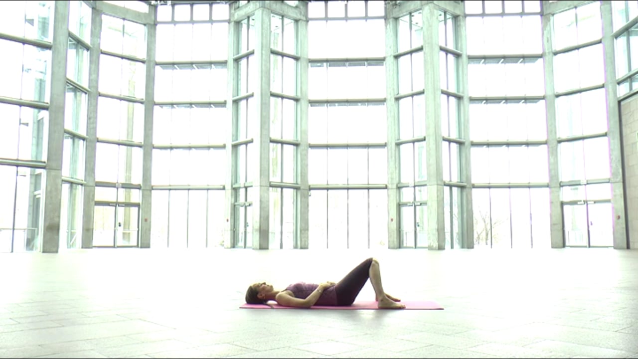 20. Cours de yoga - Soulagez vos maux de dos avec Maryse Lehoux (58 min)