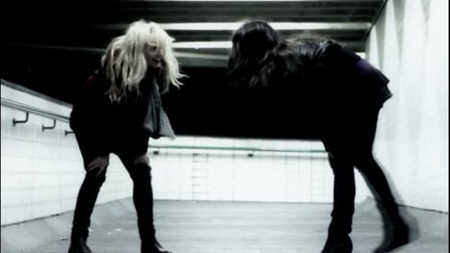 Buro - Fall For Love