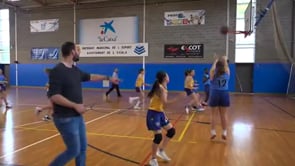 El cadet femení de bàsquet guanya el duel de líders davant el Fornells (72-68) 