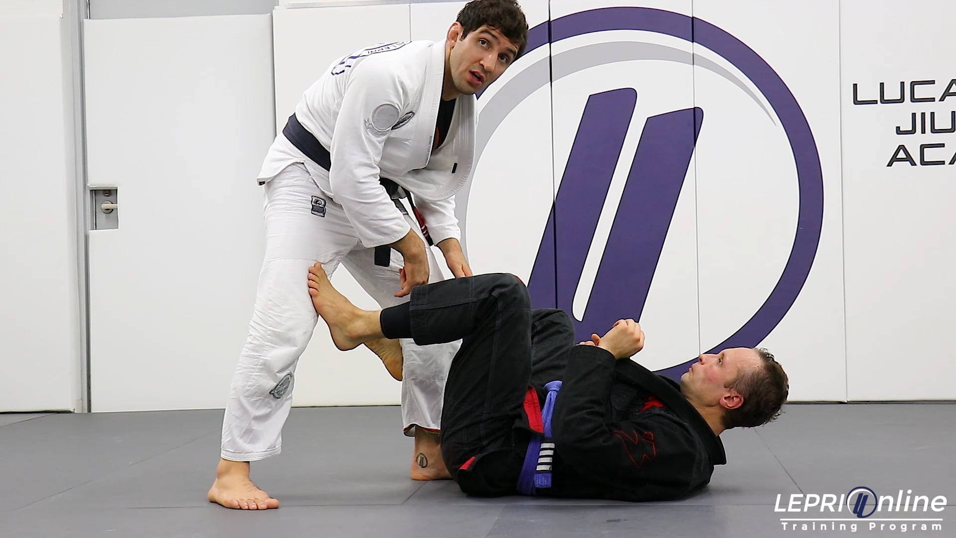 Lepri BJJ Online Training: Knee Cut Pass Attempt With Reverse De La Riva an