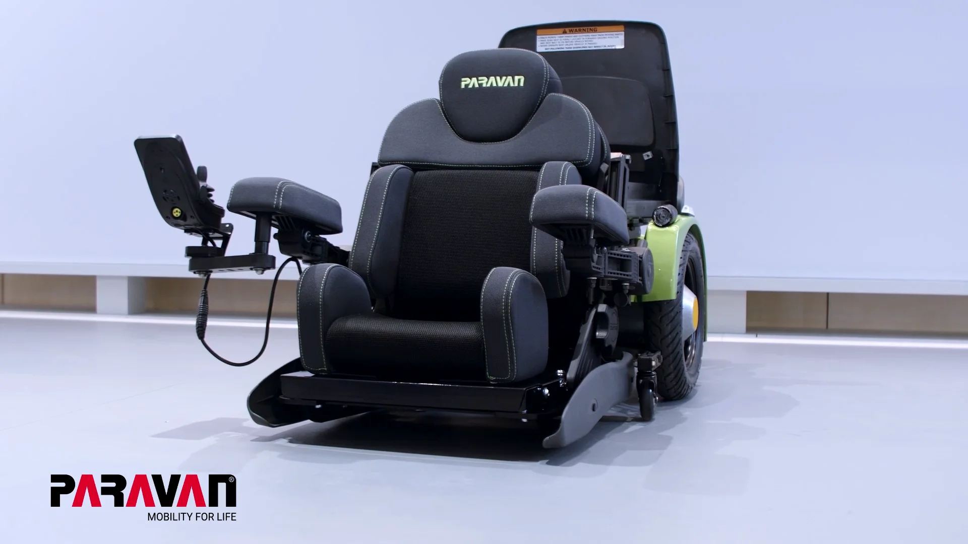 The PARAVAN swivel seat