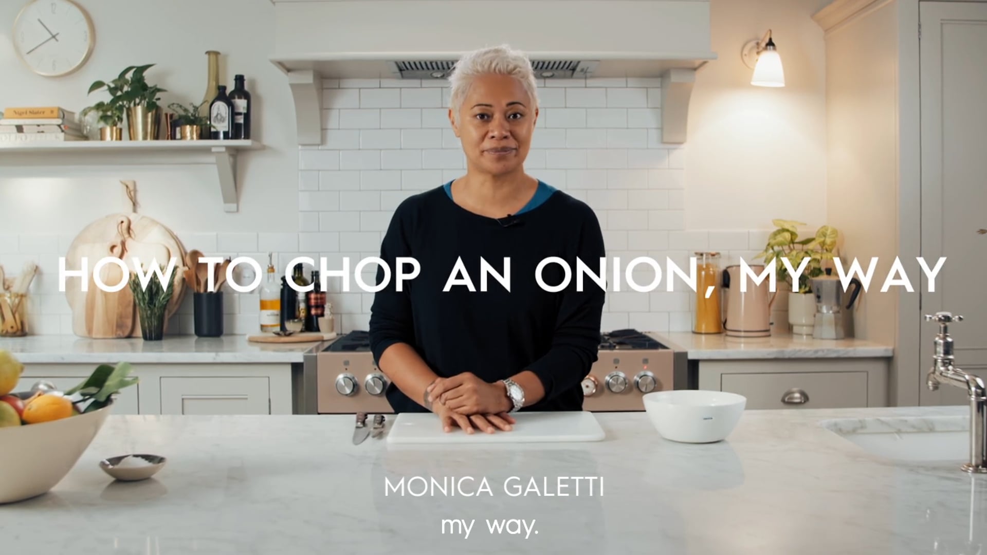 How to chop an onion with Monica Geletti - Cobra Collective Tip's & Tricks