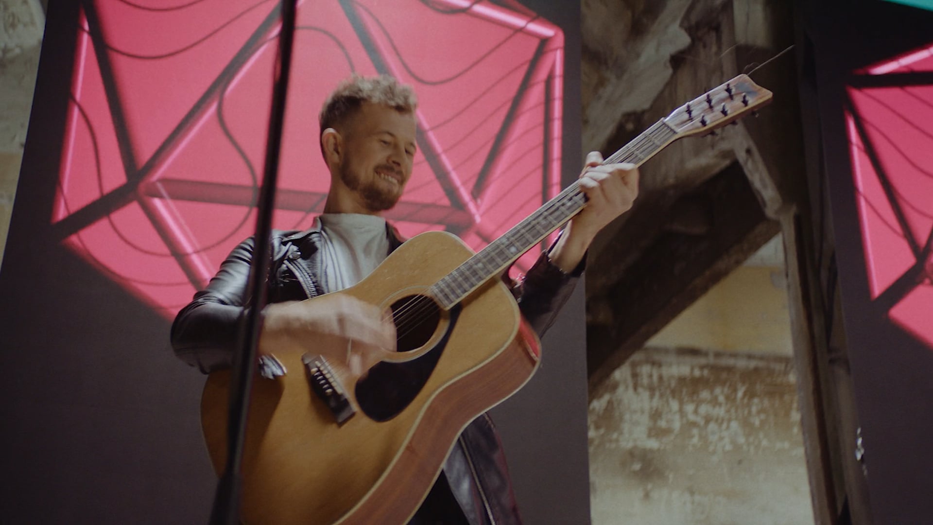 TRAD.ATTACK! - Pass-pass (Official Music Video)