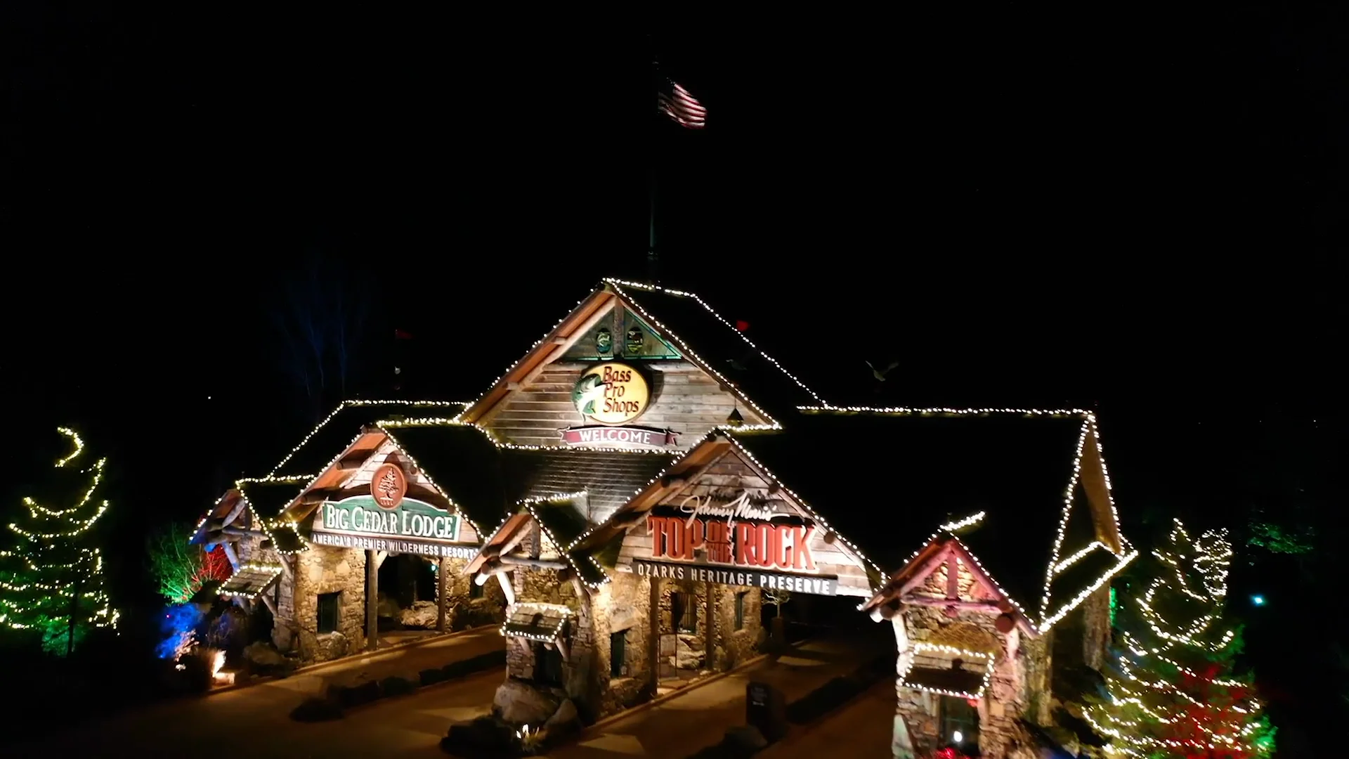 The Magic of Christmas at Big Cedar on Vimeo