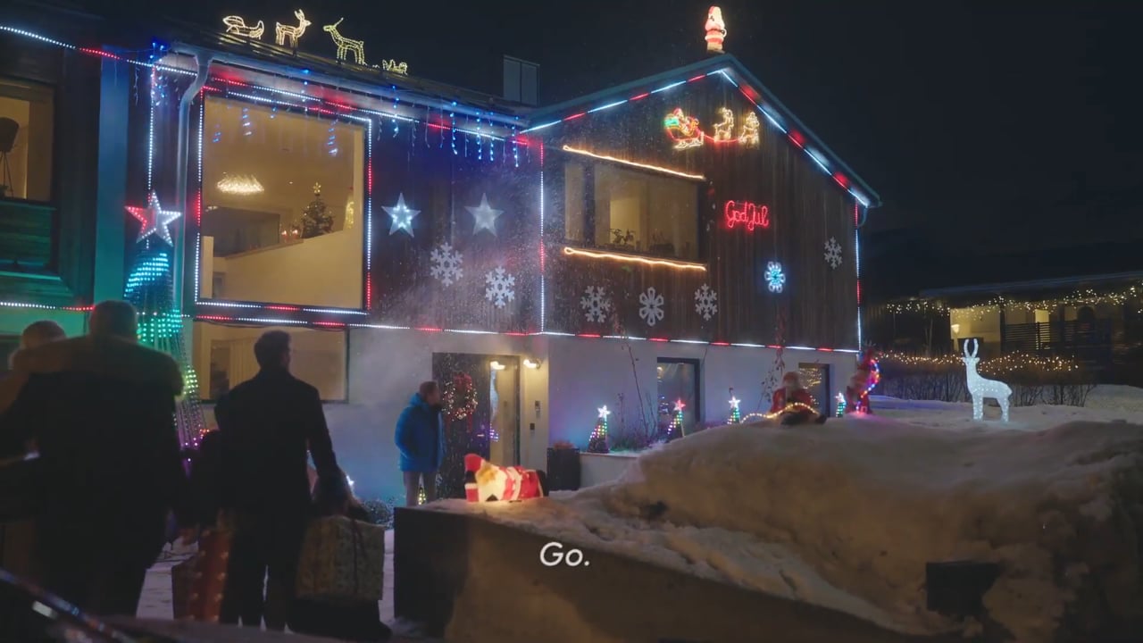 REMA 1000 Crazy Santa (Smart House 3)