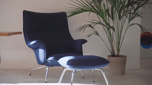 Contemporary Comfort: Doze Lounge Chair