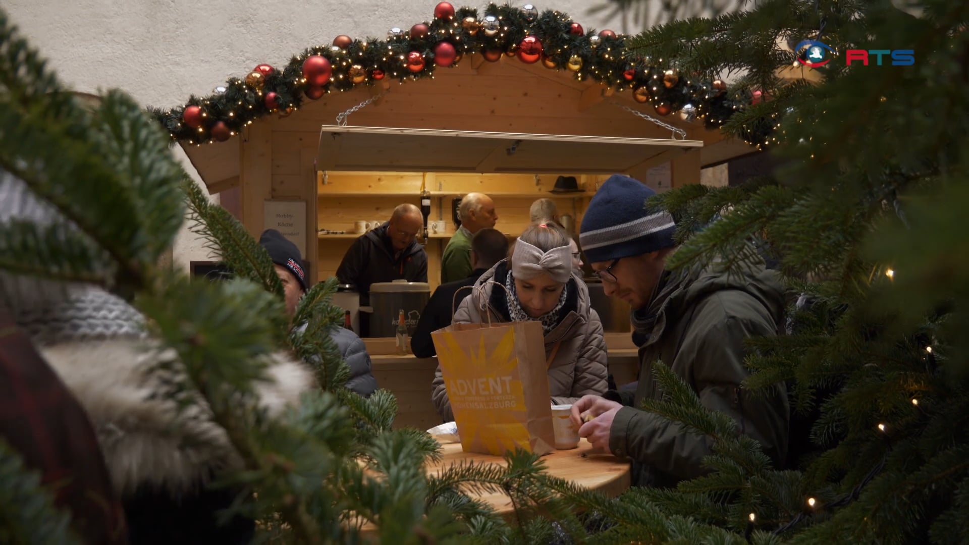 adventmarkt-auf-der-burg-mauterndorf-setzt-auf-stimmung-statt-kommerz