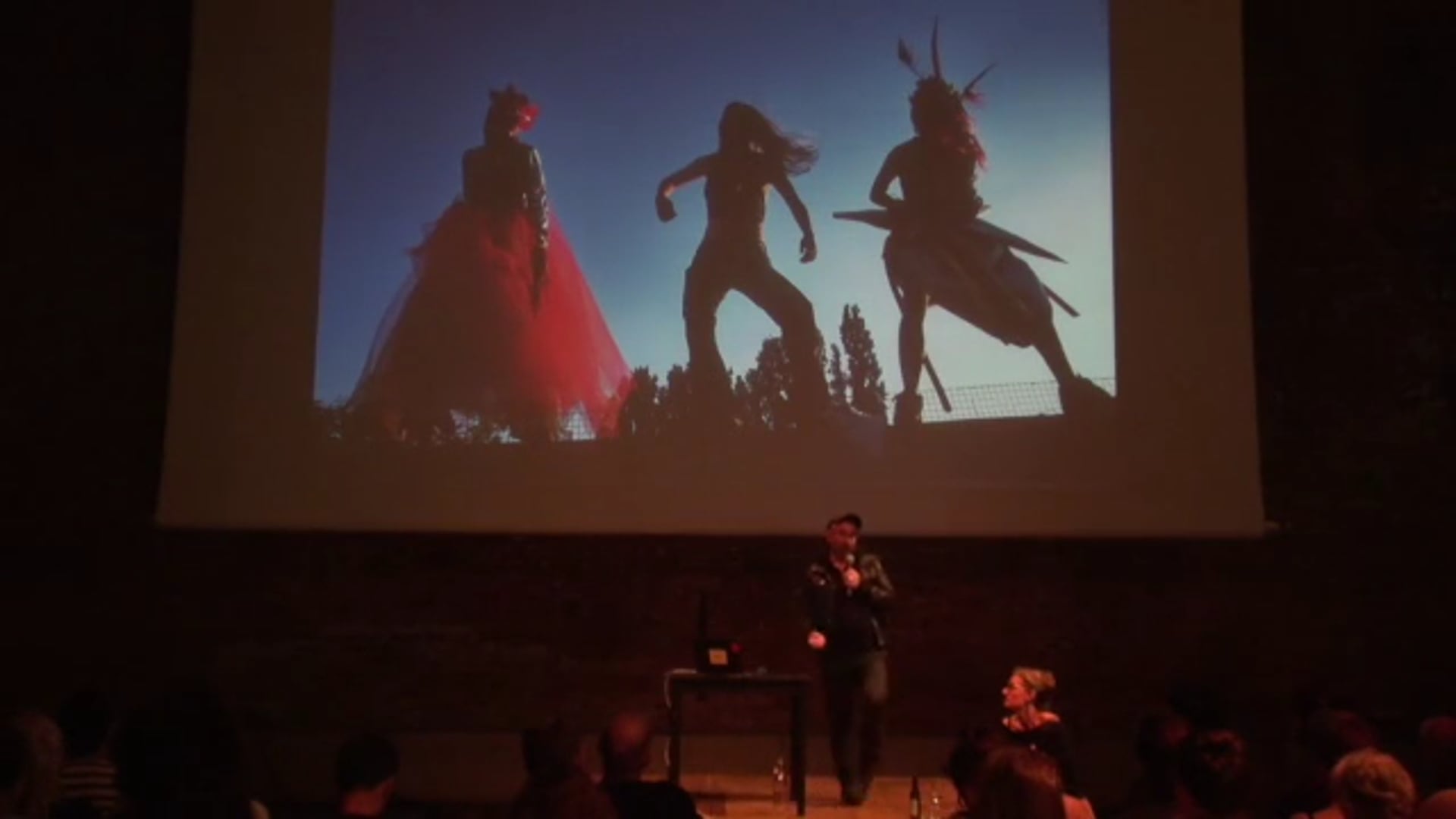 Laboratoire d'imagination insurrectionnelle - Conférence