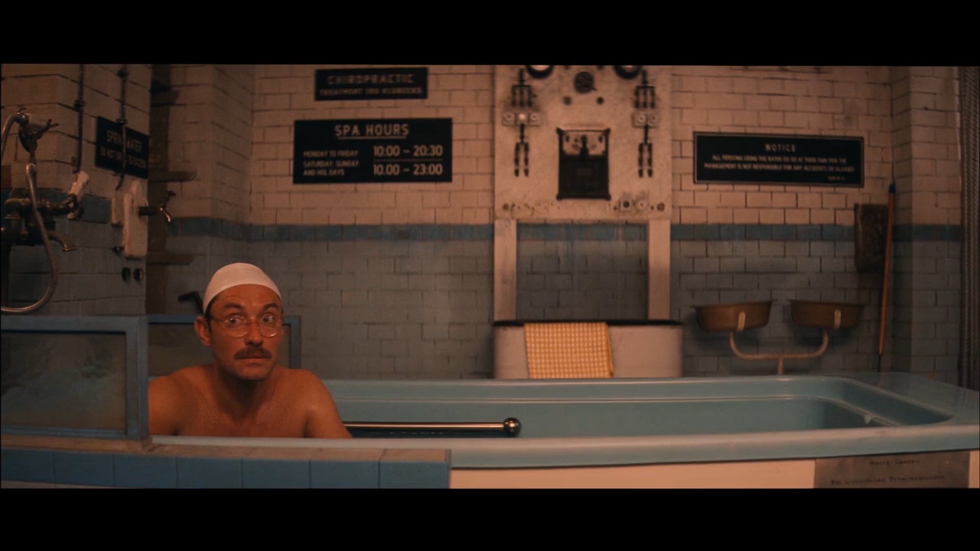 Scene level symmetry