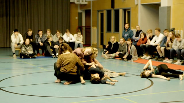 https://player.vimeo.com/video/381210048