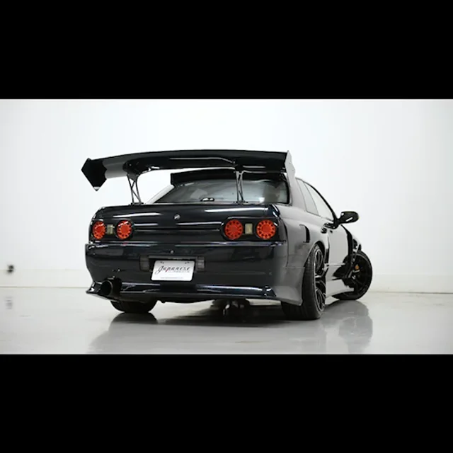 FYI you can give the Nismo R32 the widebody and rear wing from the