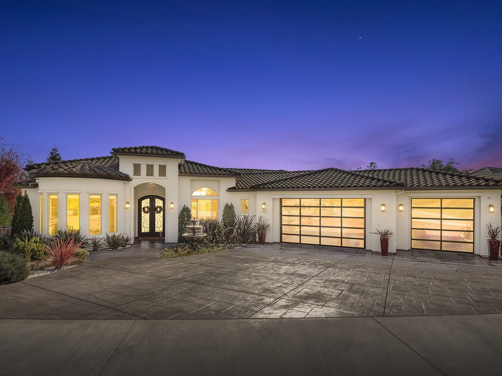 Ultra Modern Luxury Home in Auburn, CA on Vimeo