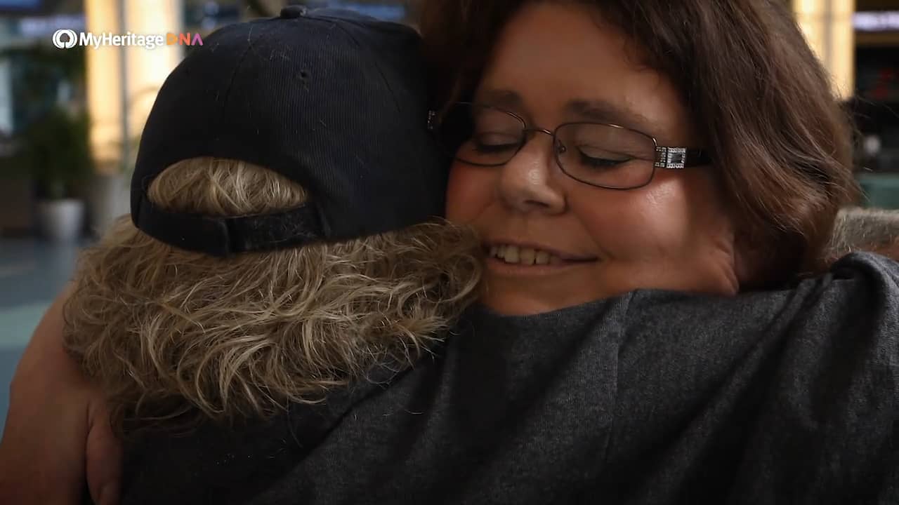 Woman Finds Her Birth Father After 20+ Years of Searching on Vimeo