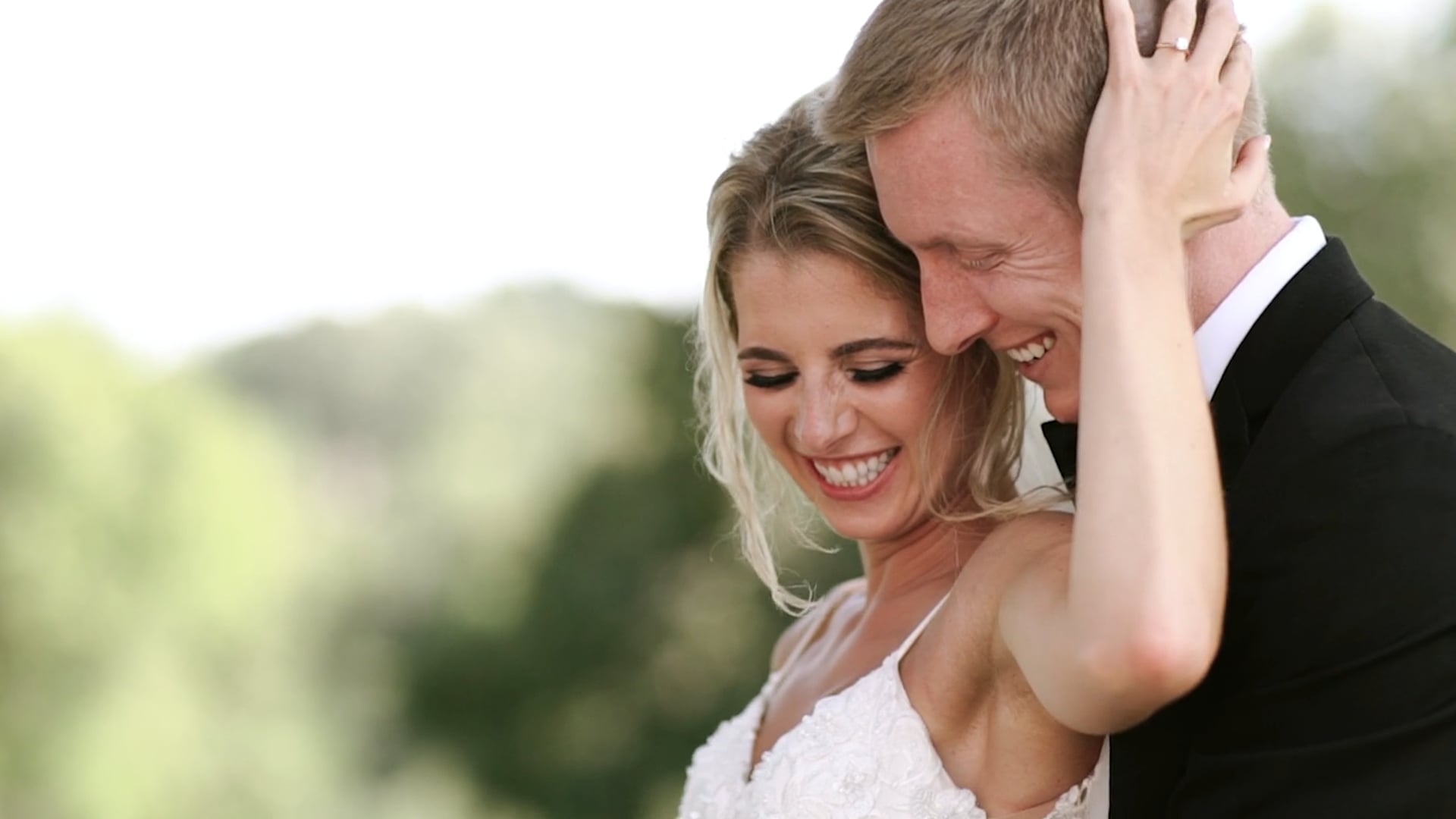 Travis and Mollie | The Highlight | St. Joesph, Missouri