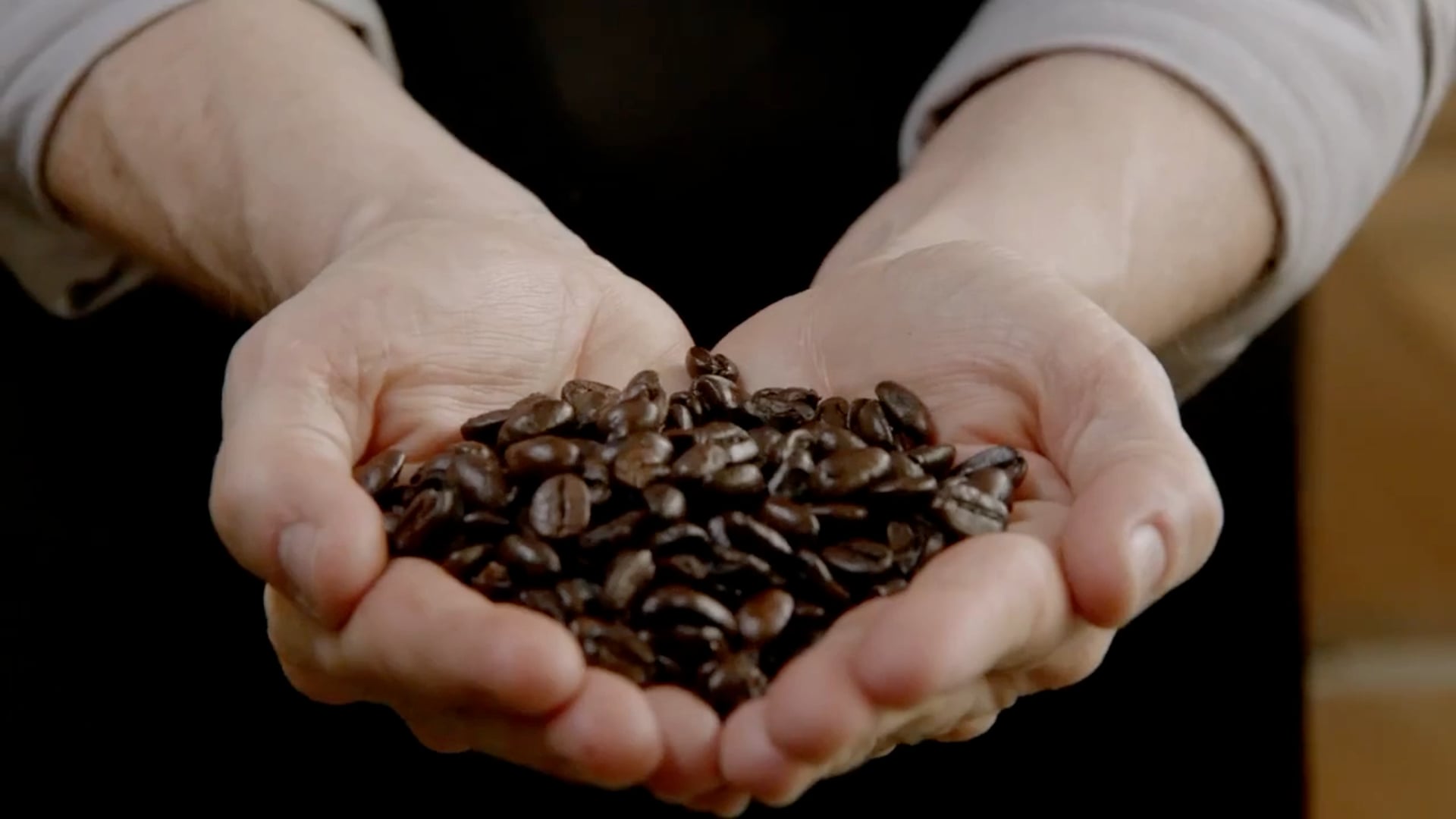 Starbucks | A New Take On A Christmas Tradition