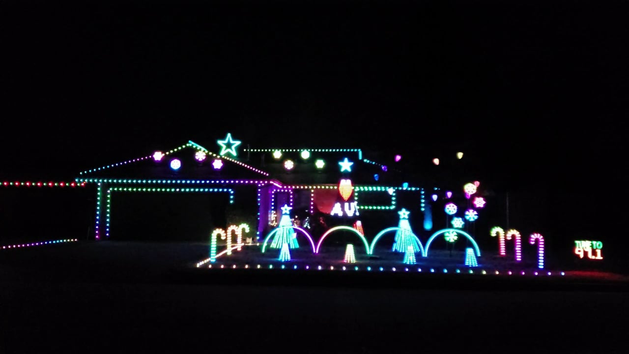 2019 Wessel Family Lights Christmas Dance Mix on Vimeo