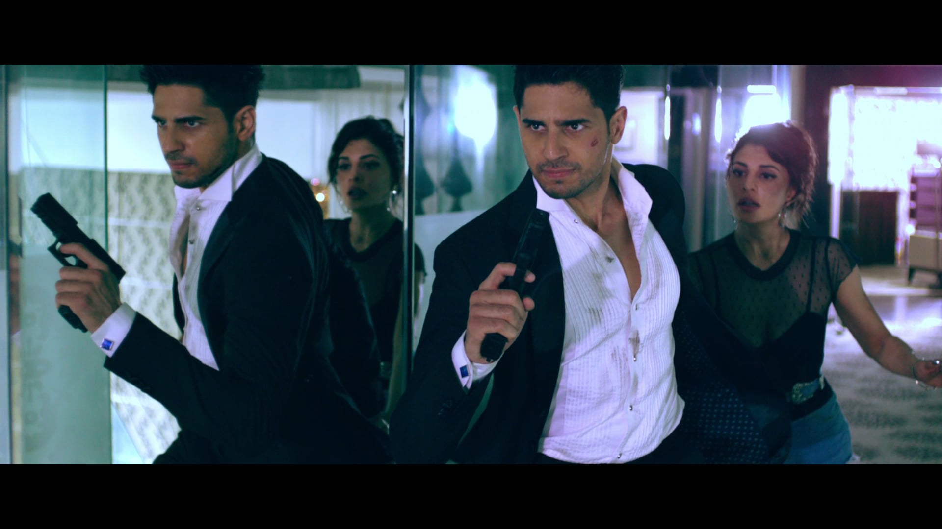 Bandook Meri Laila Song (Lyrics) | A Gentleman - SSR | Sidharth Jacqueline | Sachin-Jigar | Raftaar