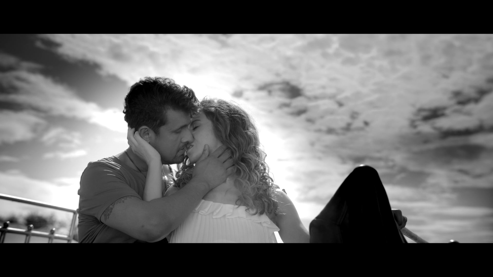 Fire In The Sky | Natalia Lesz | Sonu Nigam | BY MANTRA PIXELS