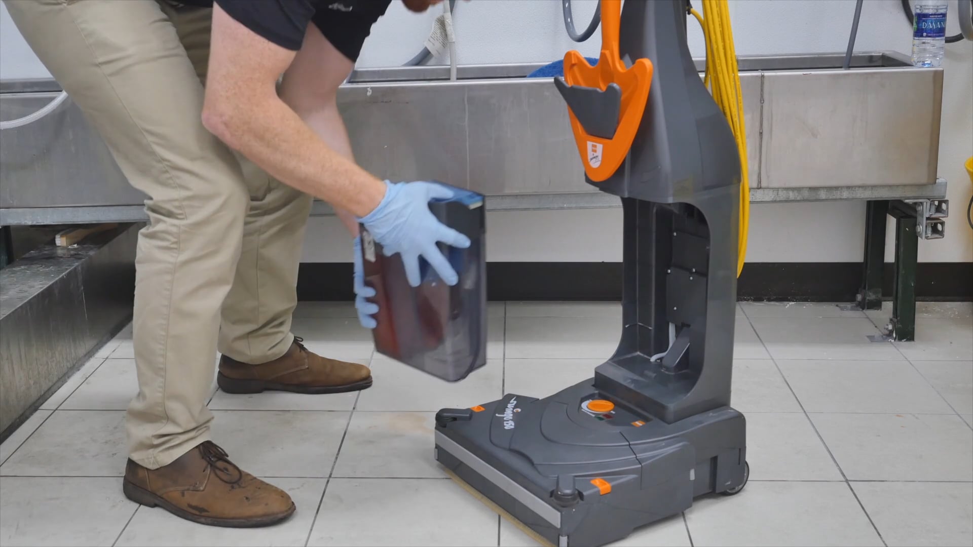 TASKI swingo 150 Operation - Daily Maintenance