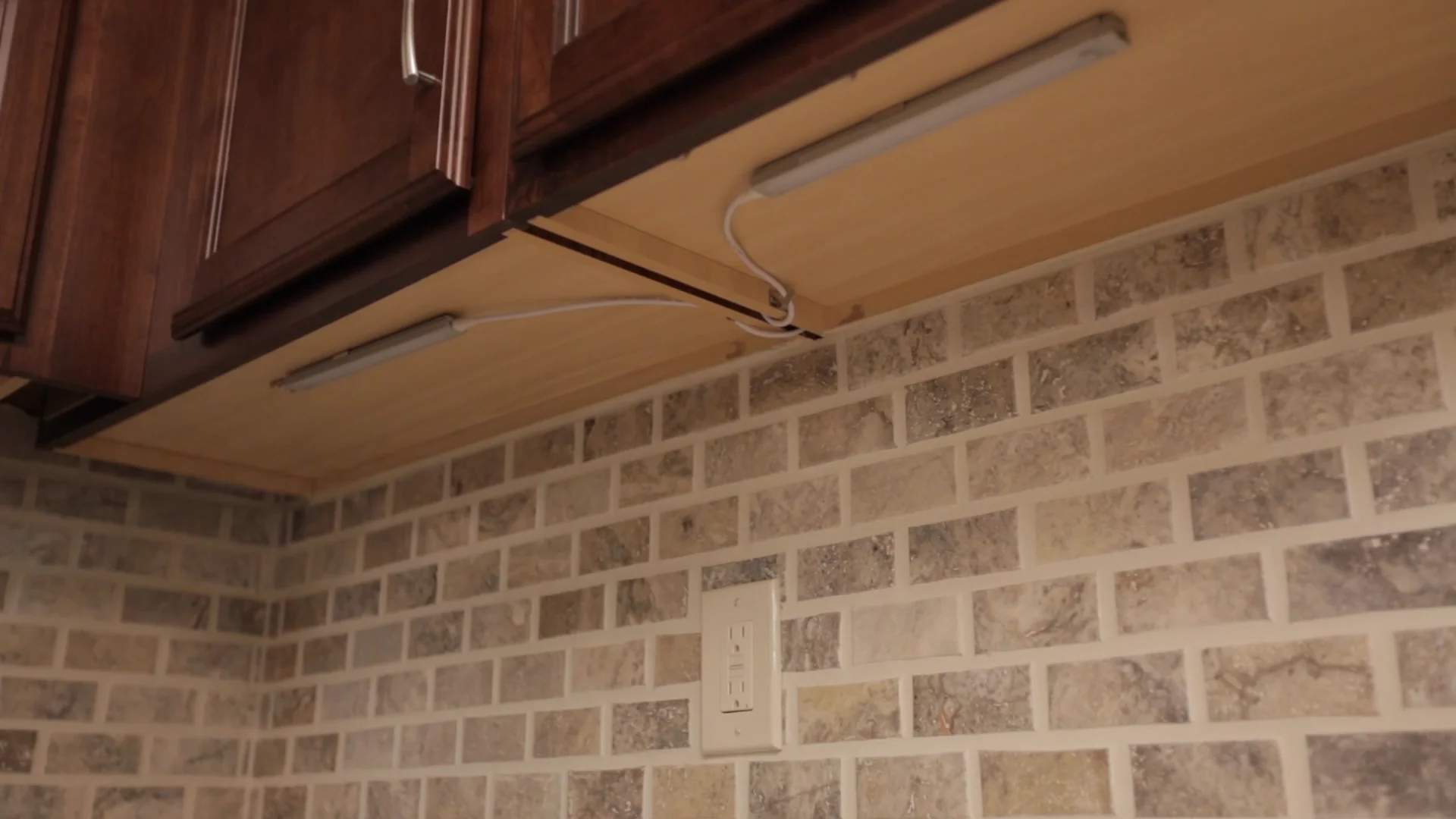 How to Install BLACK+DECKER LED Under Cabinet Lighting Tool-Free