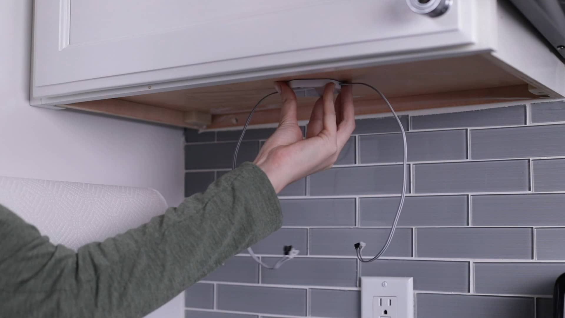 LEDUCPUCK Under Puck Lighting Kits How to Install RGB + Cool