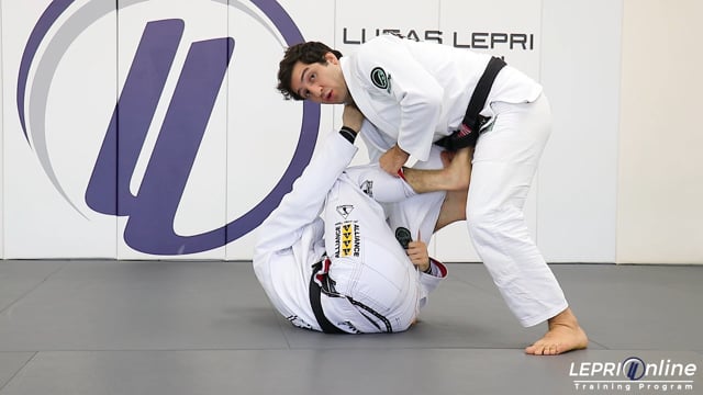 Berimbolo Defense to Knee Cut Pass