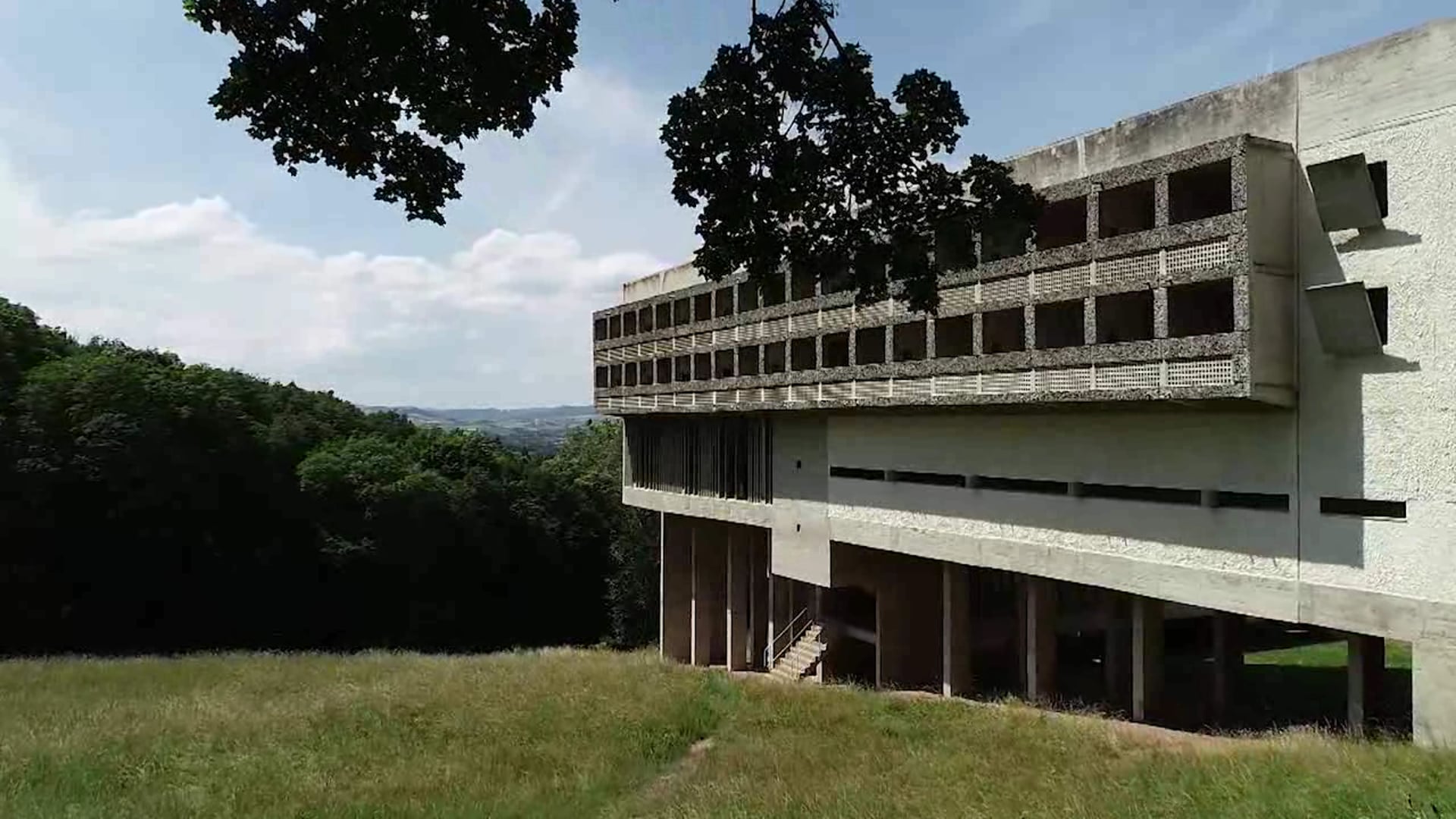 Extrait "La Route du Pays Lyonnais" avec Eric-Emmanuel Schmitt