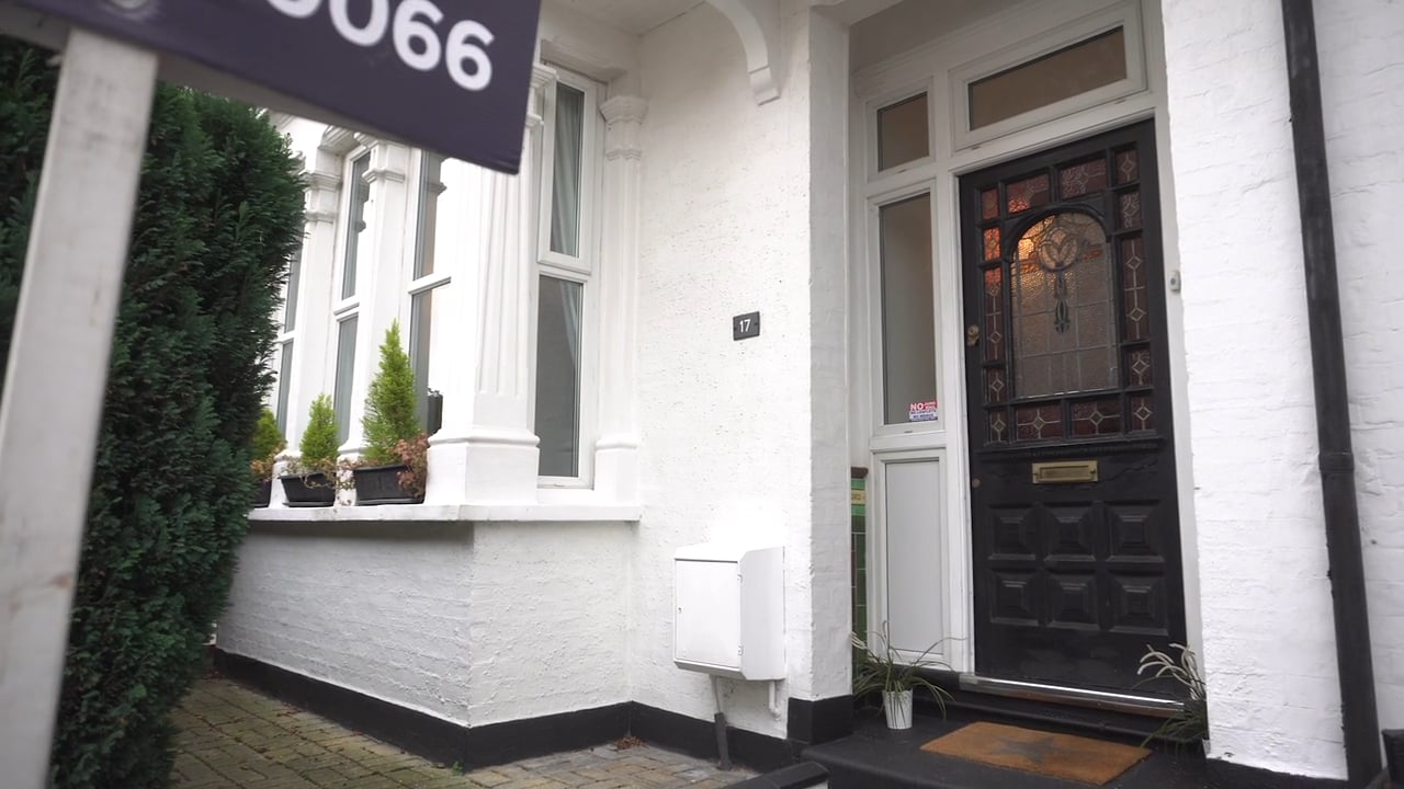 Leighton Avenue, LeighonSea on Vimeo