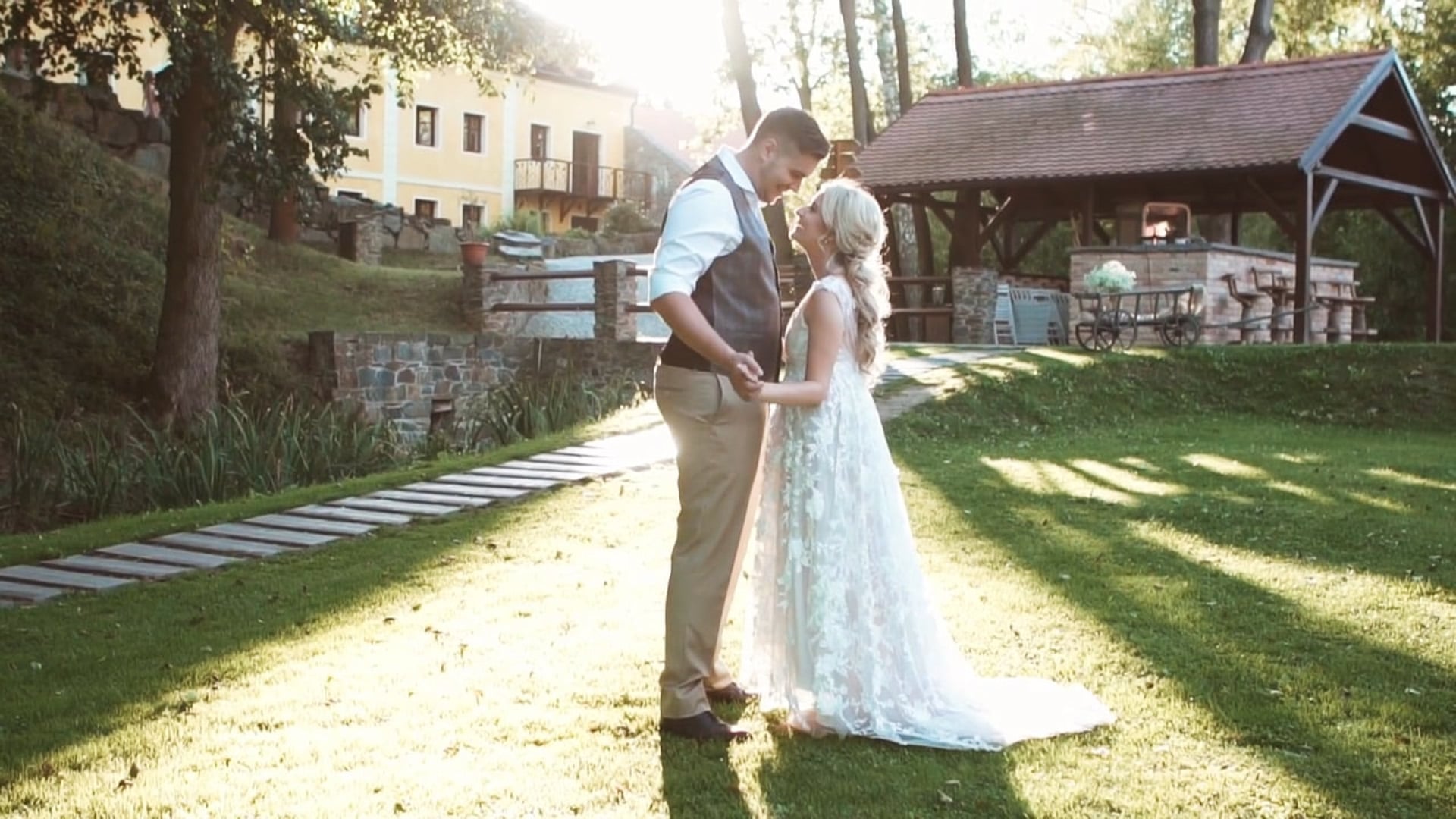 Svatební video: Naty a Majk / Statek Všetice