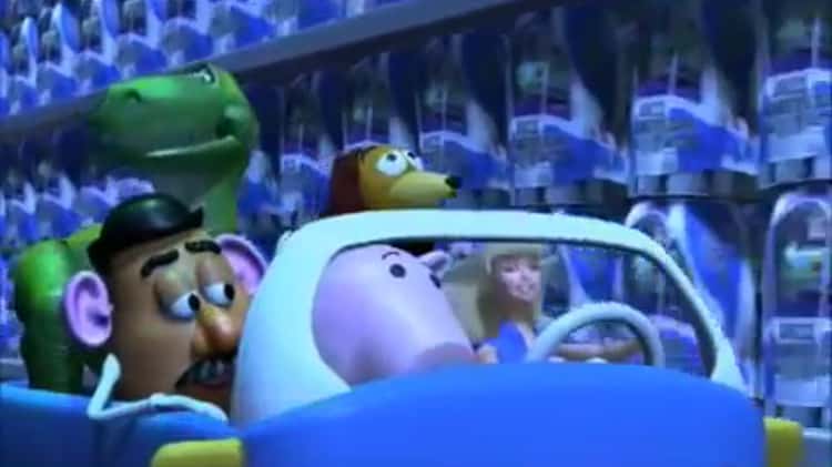 Disney-Pixar's Toy Story 2 in 3D - Crossing The Road Clip on Vimeo