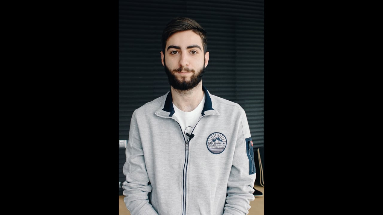 
        
          Benedikt Feťko
        

        
          –
        

        
          Tester
        
        