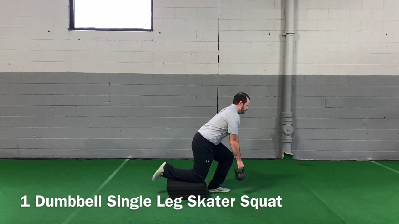 1 Dumbbell Single Leg Skater Squat