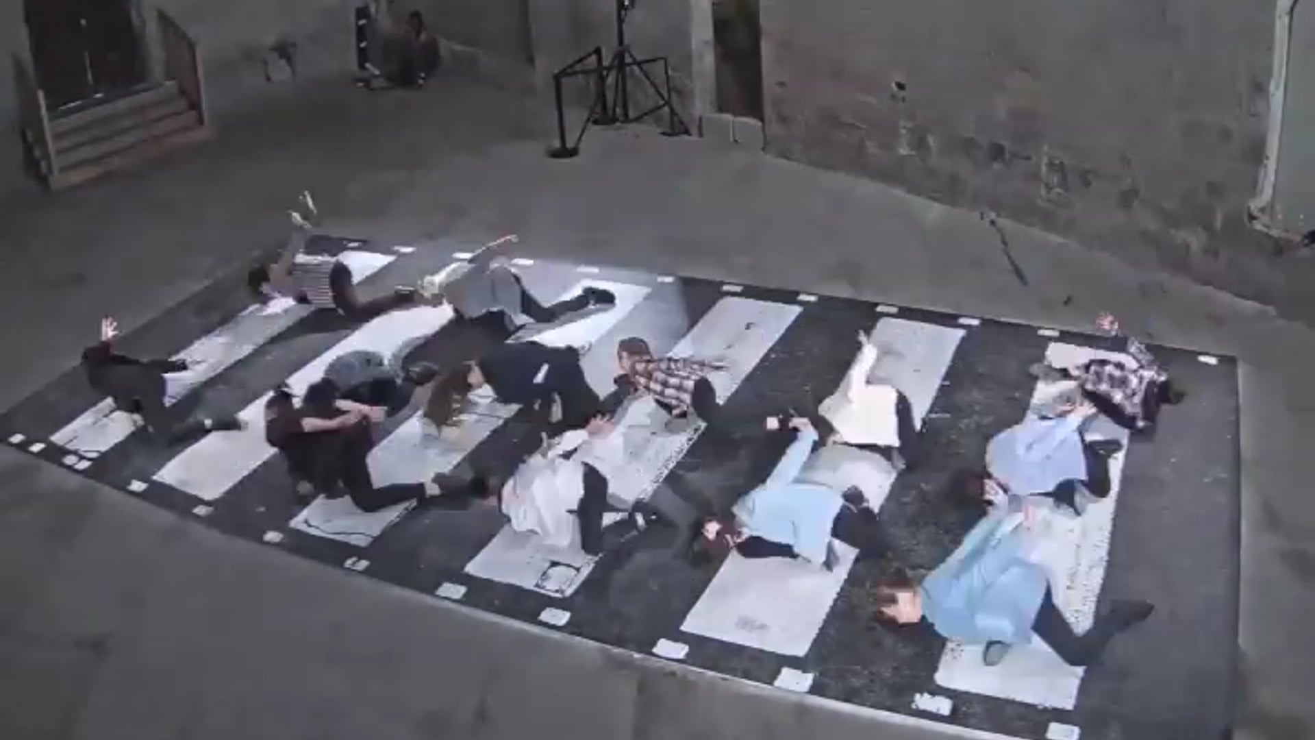 Timelapse - Abbey road à Avignon vu par la webcam de Viewsurf, 2018