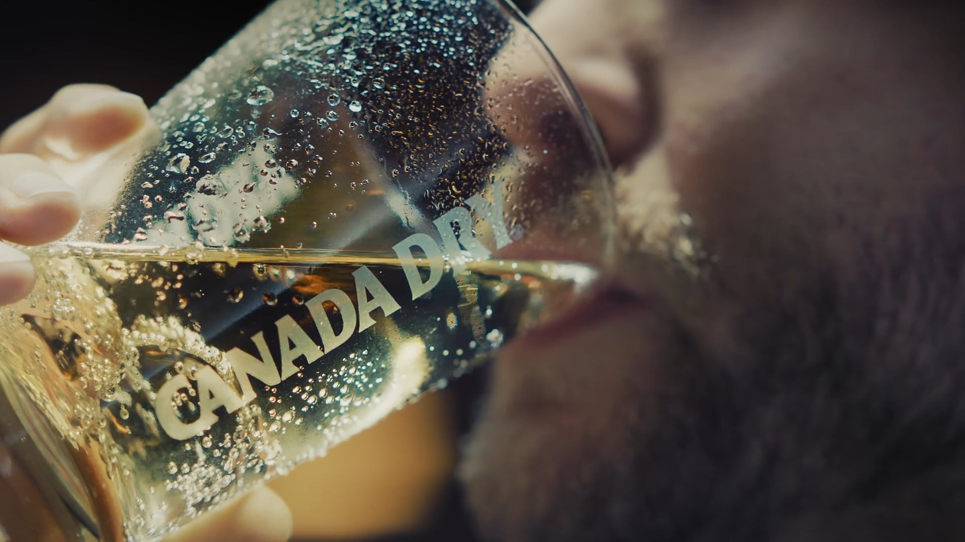 CANADA DRY A Eso Sabe Decidir