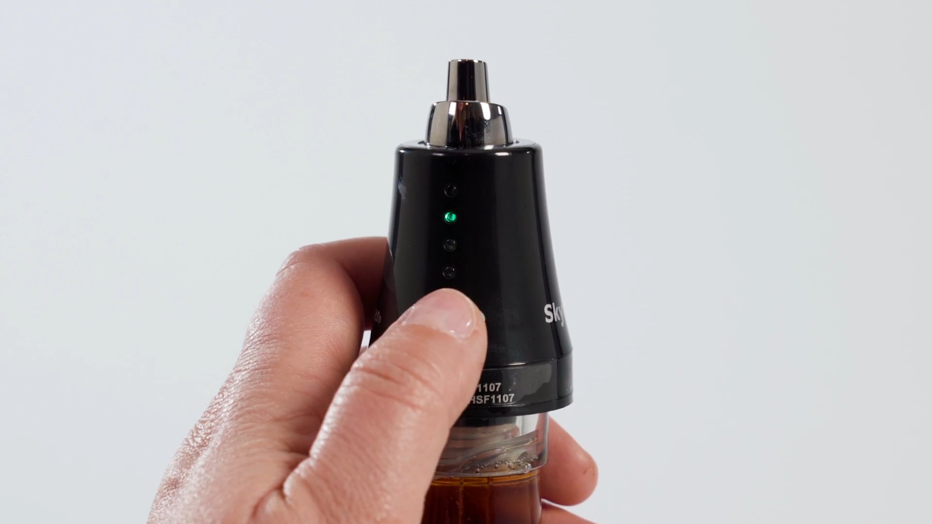 Skyflo: fully customizable smart pour spouts