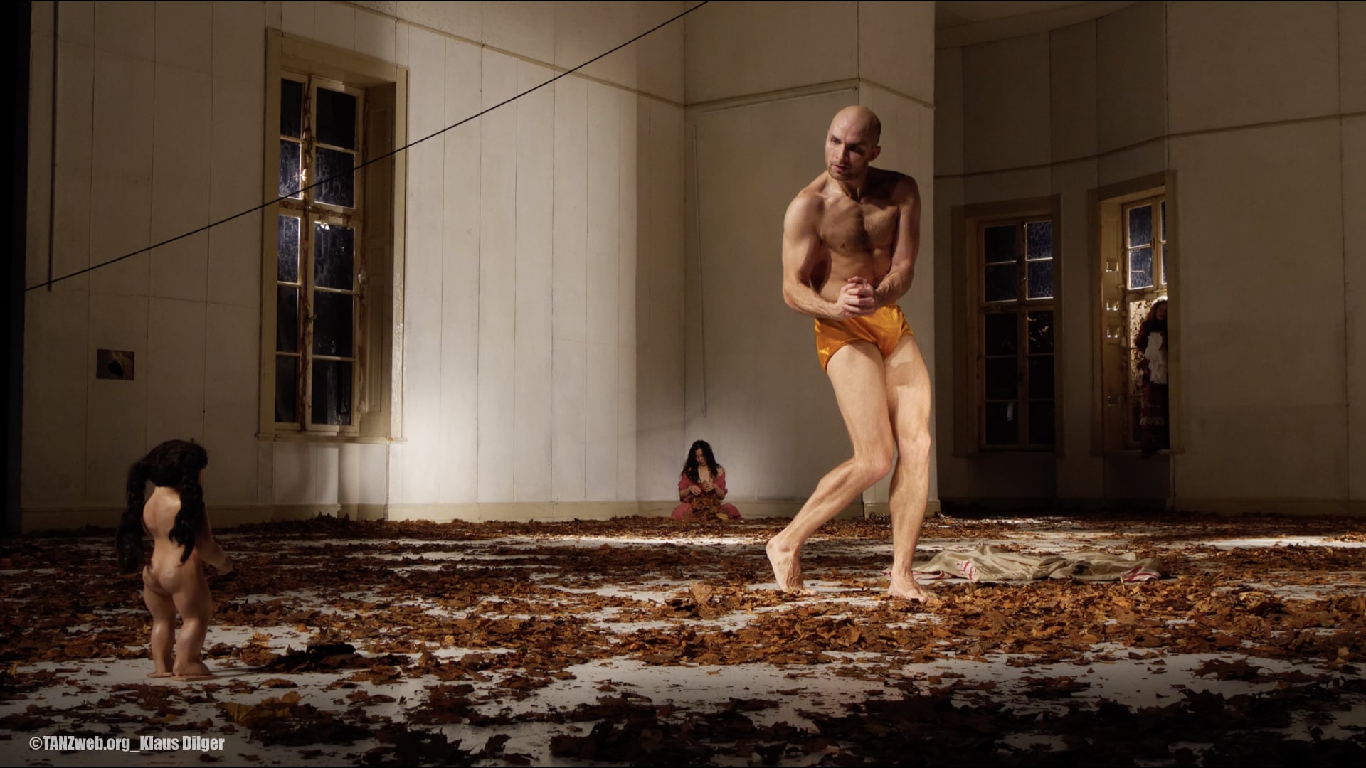 Trailer Blaubart - Ein Stück von Pina Bausch | Tanzweb.org