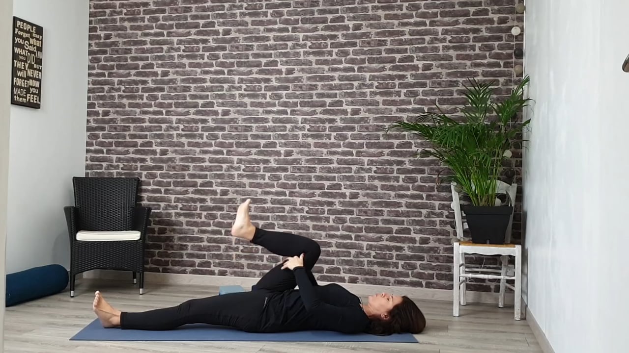 16. Cours de yoga - S'accorder une pause avec Alexandra Berroyer (26 min)