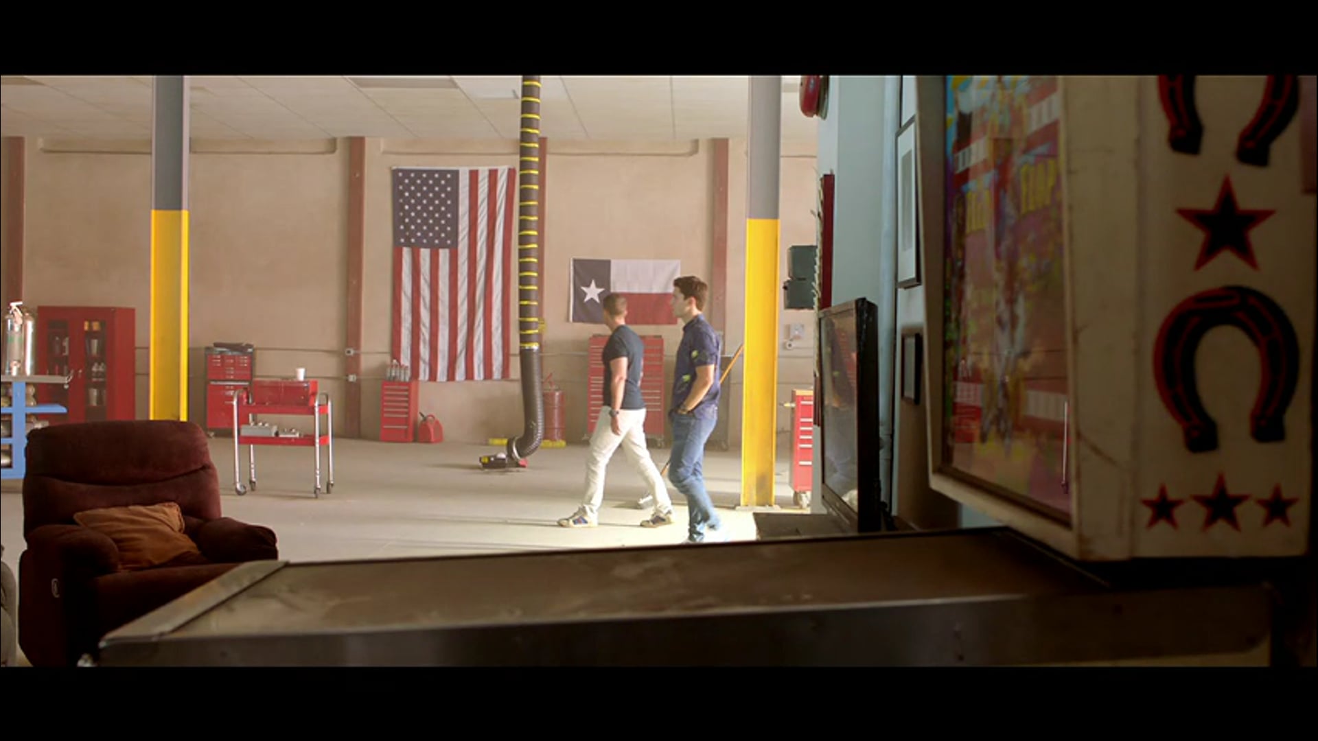 :30 TV Spot "Business"