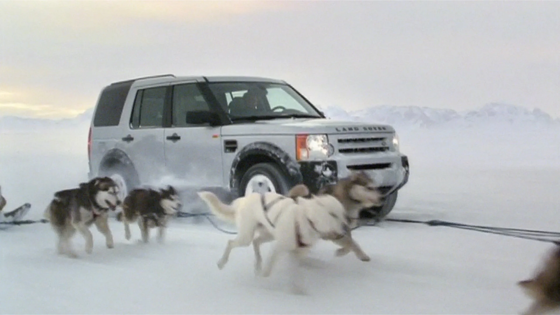 Land Rover - Sled on Vimeo