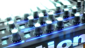 Novation Summit unboxing