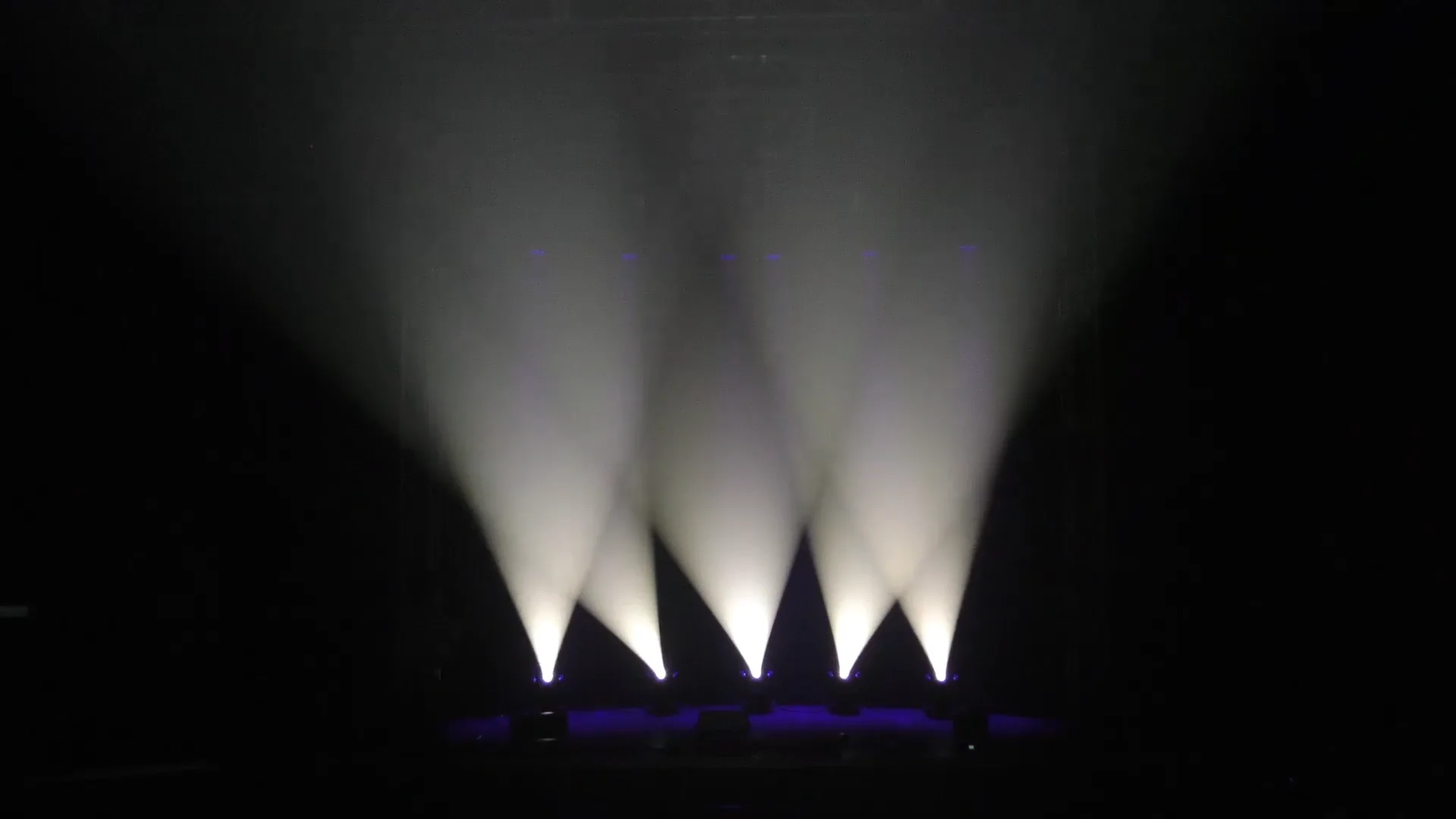 G-Max™ 200 LED Spot Moving Head Fixture | Blizzard Pro Lighting